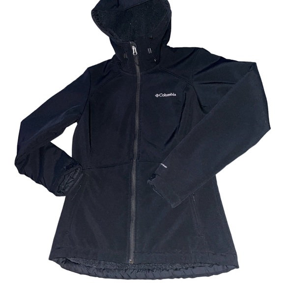 Columbia Windproof Jacket - Picture 2 of 3